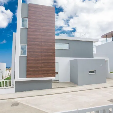 Olive Platinum, New And Luxury 4bdr With Private Pool